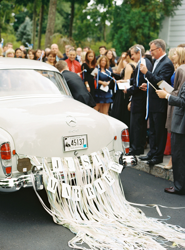 10 Gorgeous Ways to Decorate Your Wedding Getaway Car | weddingsonline