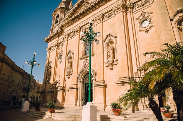 14-Real-Wedding-Parish-Church-Naxxar-Malta-Spain-Irish-weddingsonline