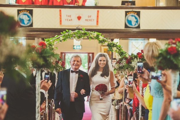 23-bride-father-ceremony-aisle-walk-Emma-Russell-Photography