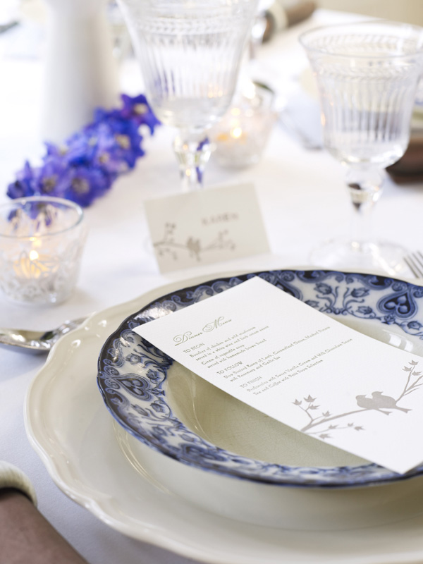 caterhire-blue-wedding-table-place-setting