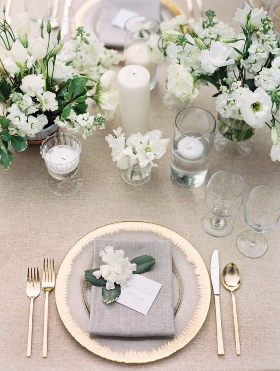 gold-grey-tablescape-wedding-decor