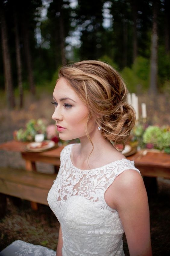 messy-low-up-do-wedding-hair-style