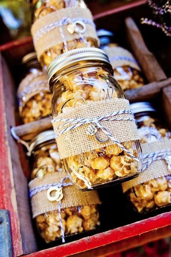 Autumn-wedding-ideas-fall-favours-edible-popcorn-weddingsonline