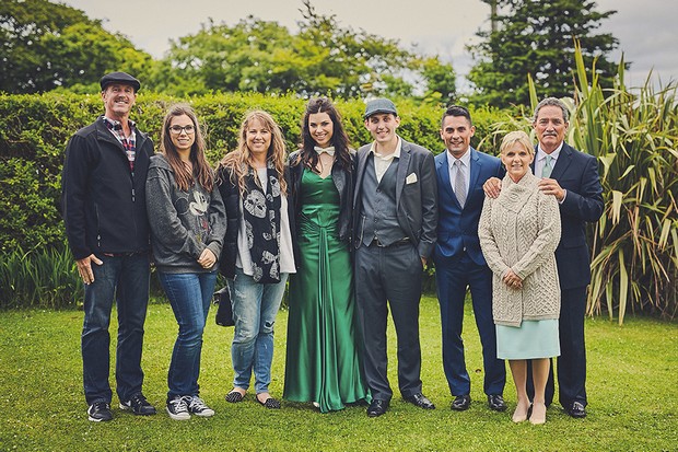 Traditional-Irish-Wedding-West-Coast-Clare-Emerald-Green-weddingsonline (9)
