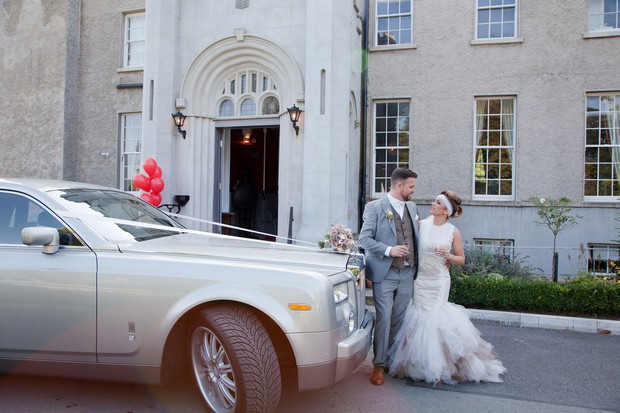 bellingham-castle-real-wedding-vintge-wedding-car