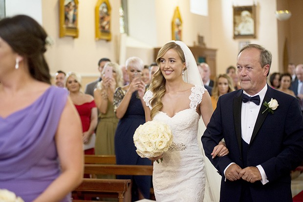 bride-walking-down-the-aisle-with-dad