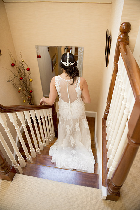 13-Wedding-Morning-Ireland-Bride-Stairs-Home-Photo-Couple-Photography-weddingsonline