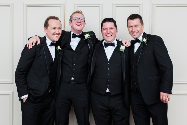 31-formal-groomsmen-style-black-white-tux-bowtie-weddingsonline (1)