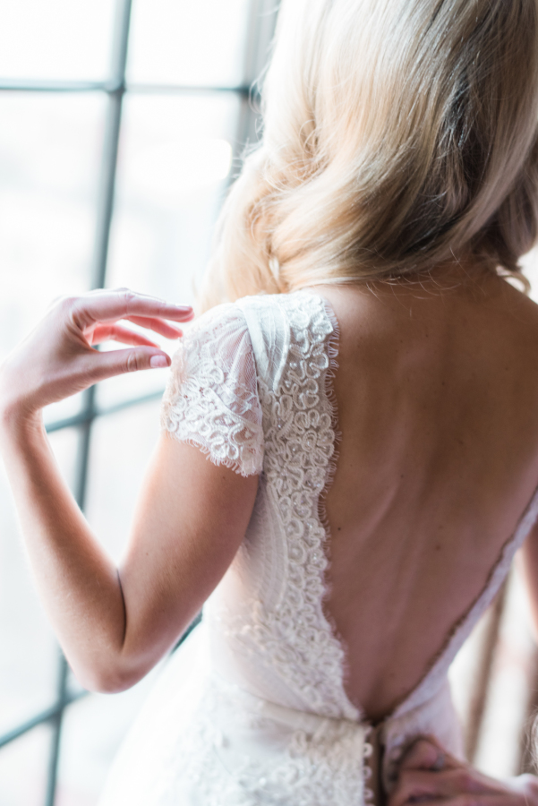 Lihi-Hod-Lace-Low-Back-Wedding-Dresses-weddingsonline