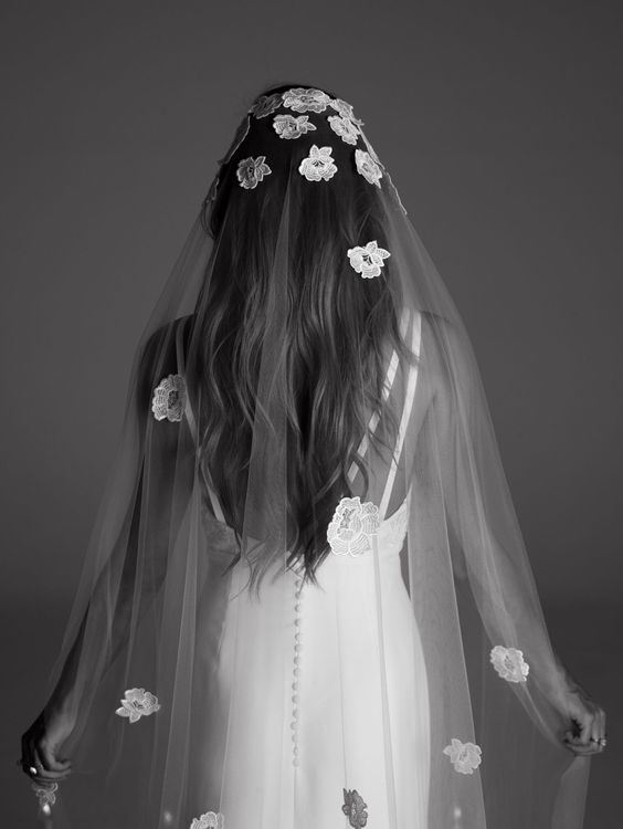 Rime-Arodaky-2017-Wedding-Dress-Collection-Ireland-weddingsonline-17