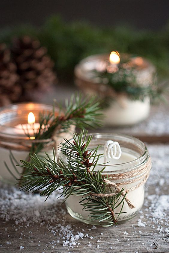Winter-Wedding-Favours-Scented-Christmas-Candles