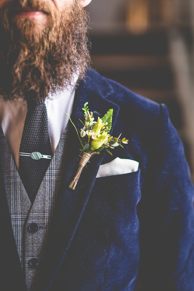 groom-in-velvet-blazer-and-tweed-waistcoat-autumn-winter-groom-style