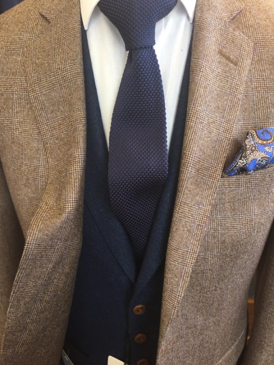 25 Dapper Looks & Ideas for Autumn/Winter Grooms | weddingsonline