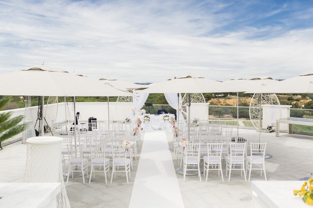 16-white-white-wedding-decor-palette-ceremony-outdoors