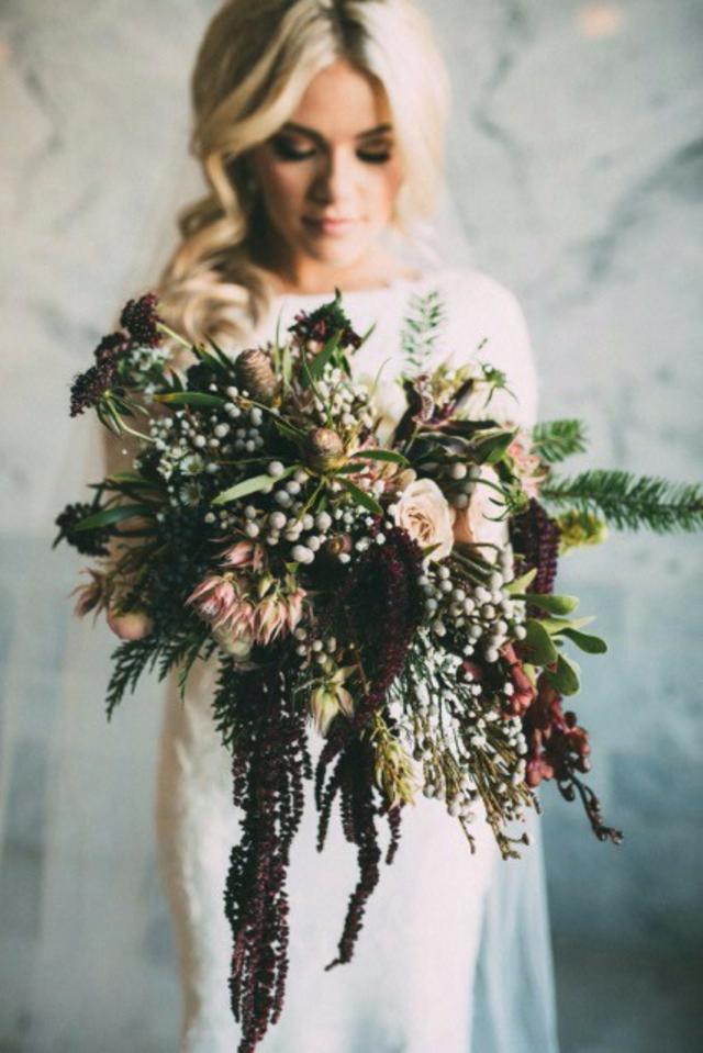 Winter-Wedding-Bouquet-Gothic-Rustic-Deep-Berry-weddingsonline