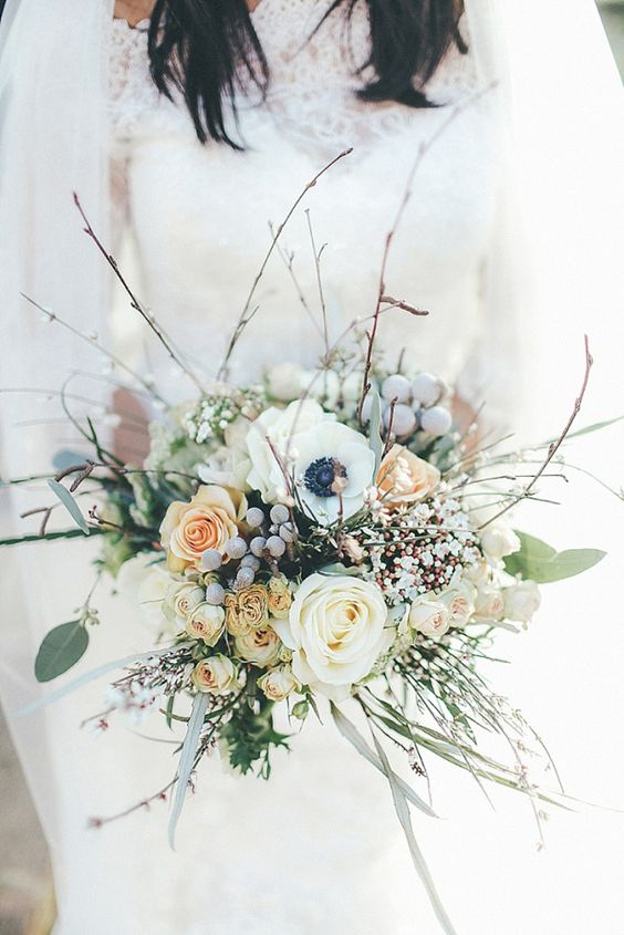Winter-Wonderland-Wedding-Bouquet-Grey-Berries-weddingsonline