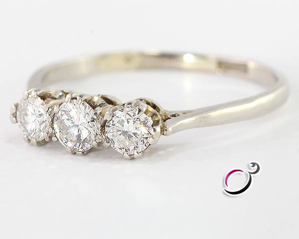 engagement-rings-ireland-perfectring-halo