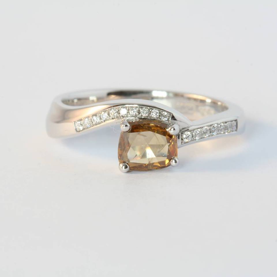 engagement-rings-ireland-unusual-aoife-o-mahony-weddingsonline