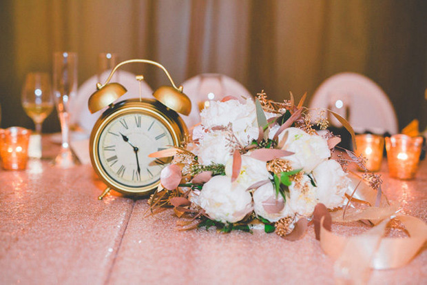 new-year-'s-eve-wedding-ideas-clocks
