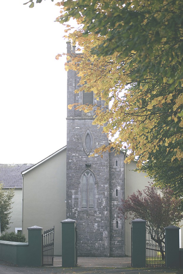 19-Irish-wedding-church-Laois-Couple-Photography-weddingsonline