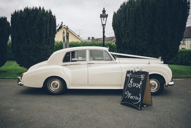 23-Vintage-White-Wedding-Car-Cassidy-Chauffeurs-Ireland-weddingsonline