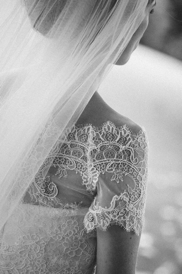 27-Emma-Russell-Wedding-Photography-bridal-portraits-weddingsonline (1)