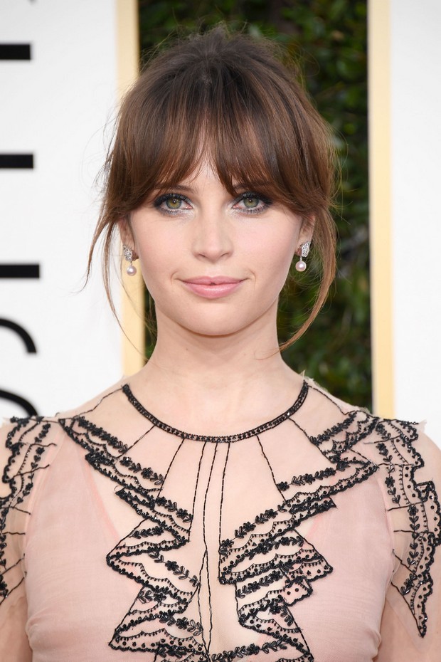 20 Gorgeous Hair & Makeup Looks to Steal from The Golden Globes 2017 |  weddingsonline