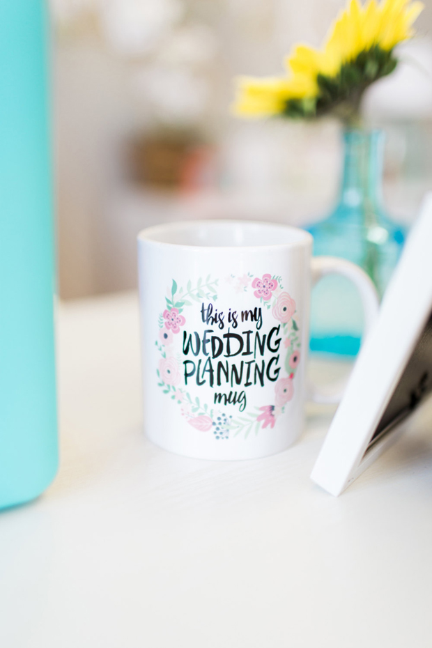 engagement-gifts-wedding-planning-mug