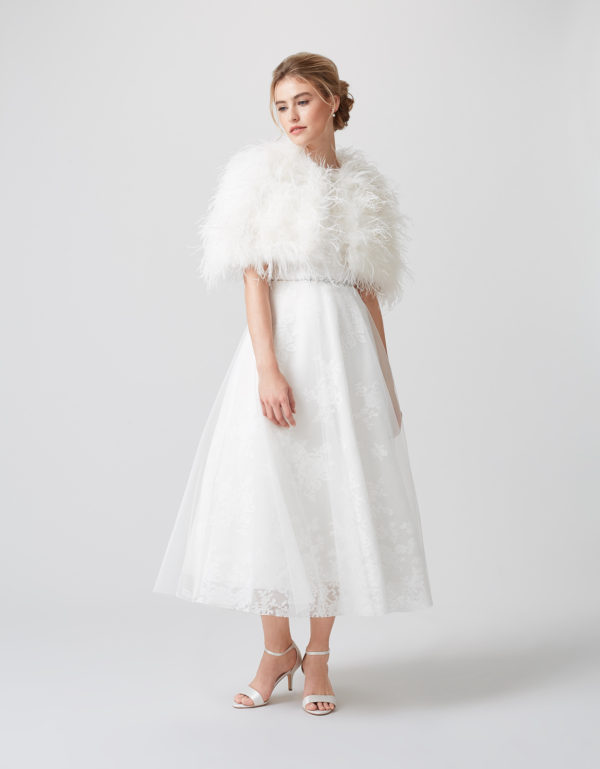 20 Chic & Seriously Cosy Cover Ups for Brides | weddingsonline