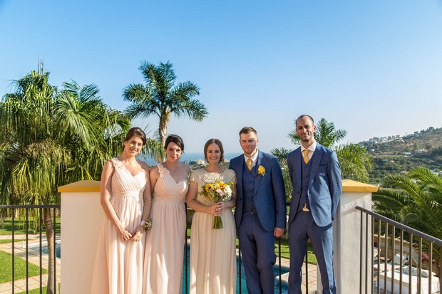 https://cdn.weddingsonline.ie/blog/wp-content/uploads/2017/12/IMG_5435fun-colourful-spanish-wedding-nerja-weddings.jpg