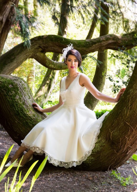 20 Pretty Tea Length Wedding Dresses for 2018 Brides | weddingsonline