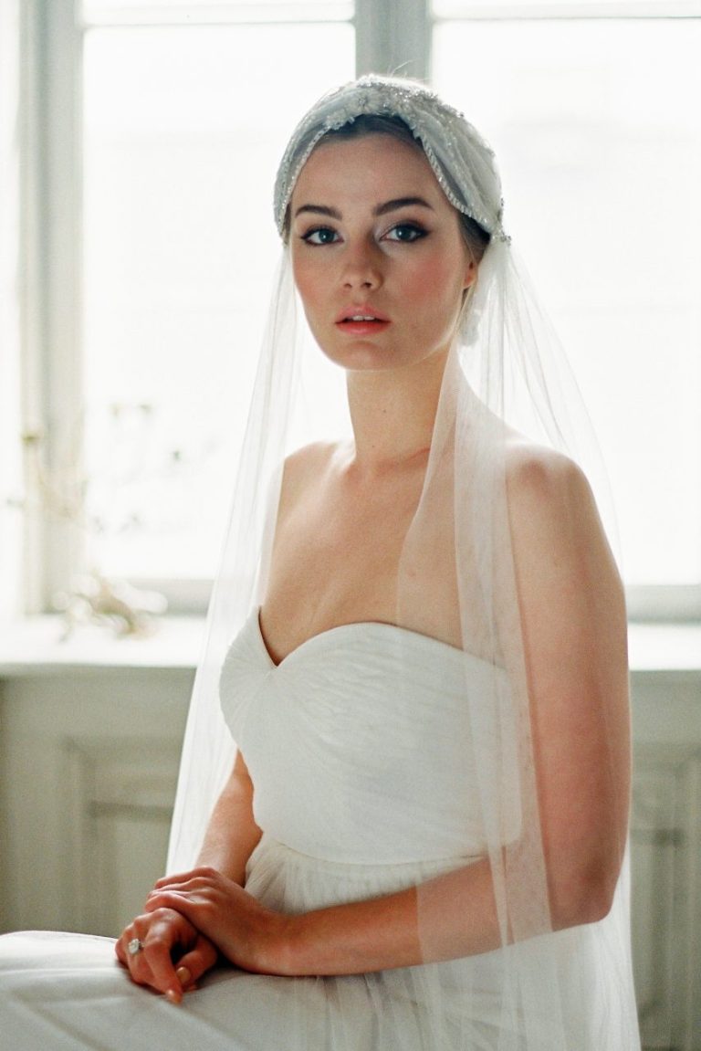 30 Elegant Wedding Veils for Classic Brides | weddingsonline