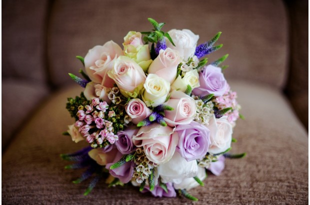 32 Stunning Spring/Summer Wedding Bouquets for Brides | weddingsonline