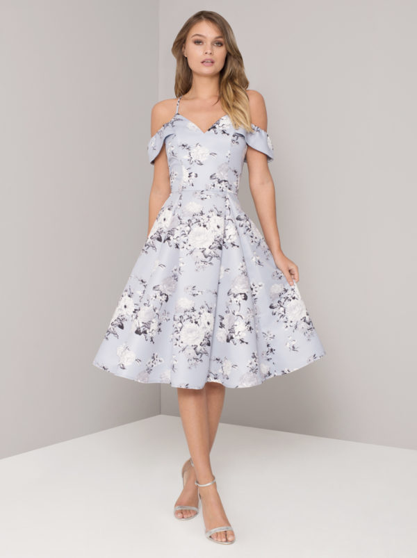 The Perfect Outfit for a Summer Wedding Guest