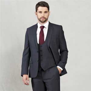 15 Gorgeous Grey Suits for Grooms | weddingsonline