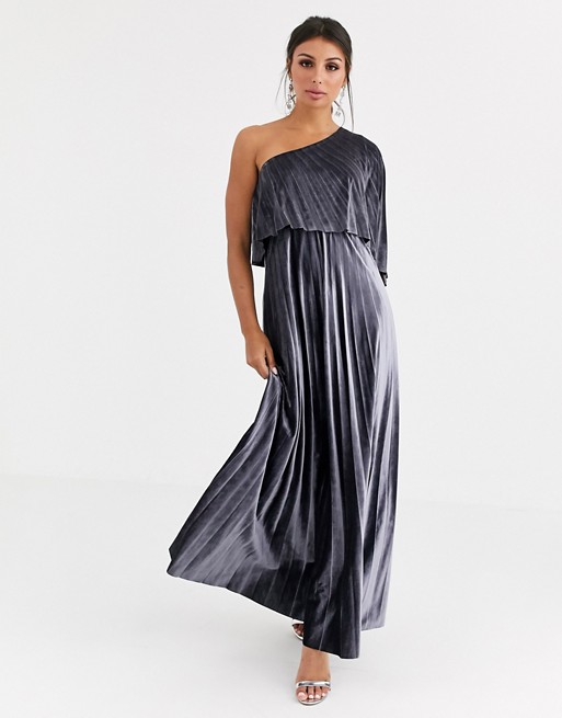 Winter Wedding Guest Dresses with the Wow Factor | weddingsonline