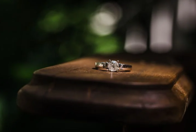 How to Clean Your Diamond Engagement Ring