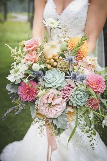 Dahlia Wedding Bouquets