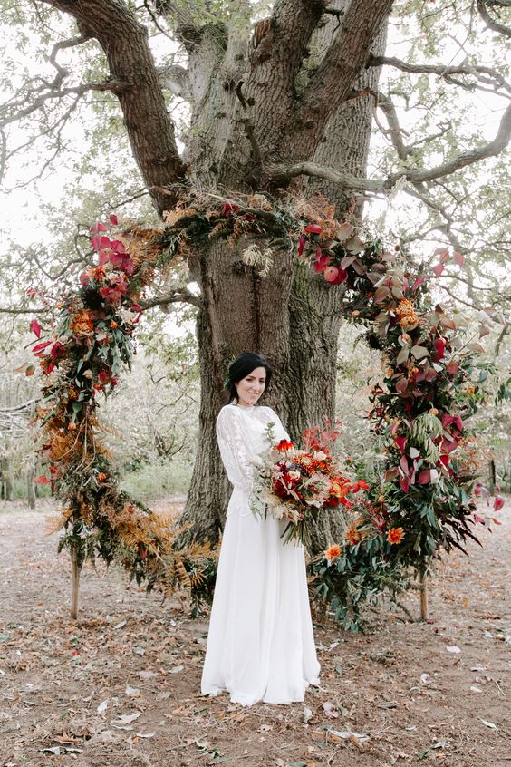 10 Stunning Autumn Archways | weddingsonline