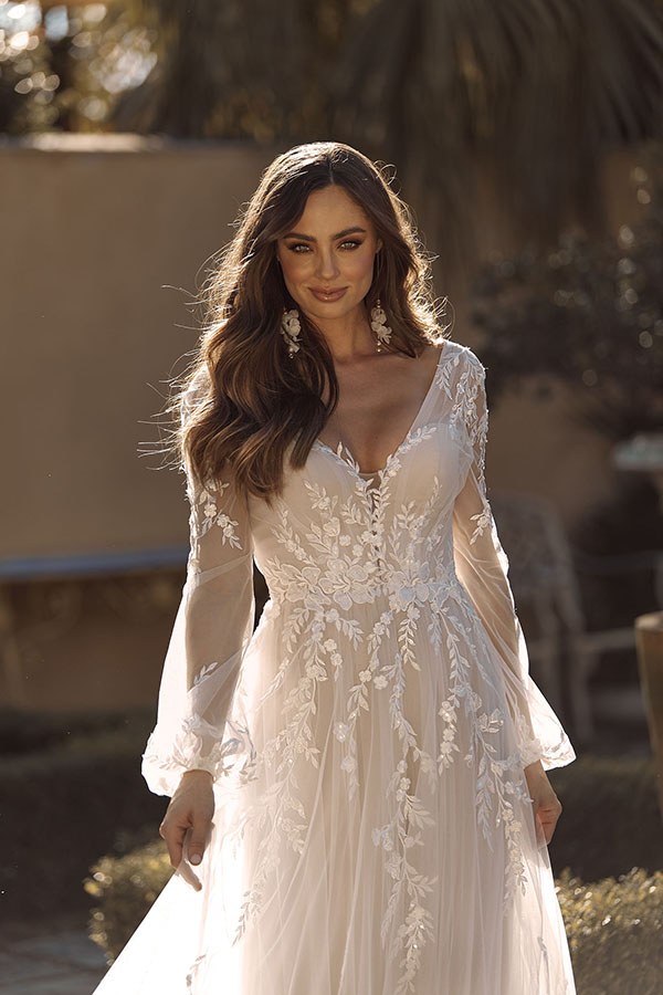 Long Sleeve Wedding Gowns 