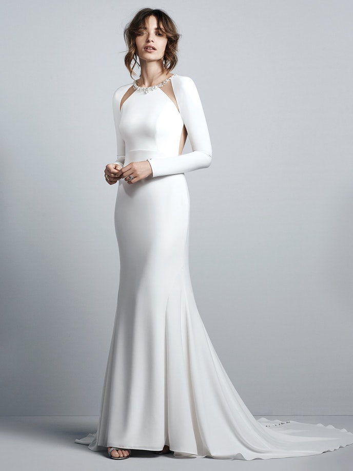 10 Elegant Minimal Wedding Gowns Weddingsonline