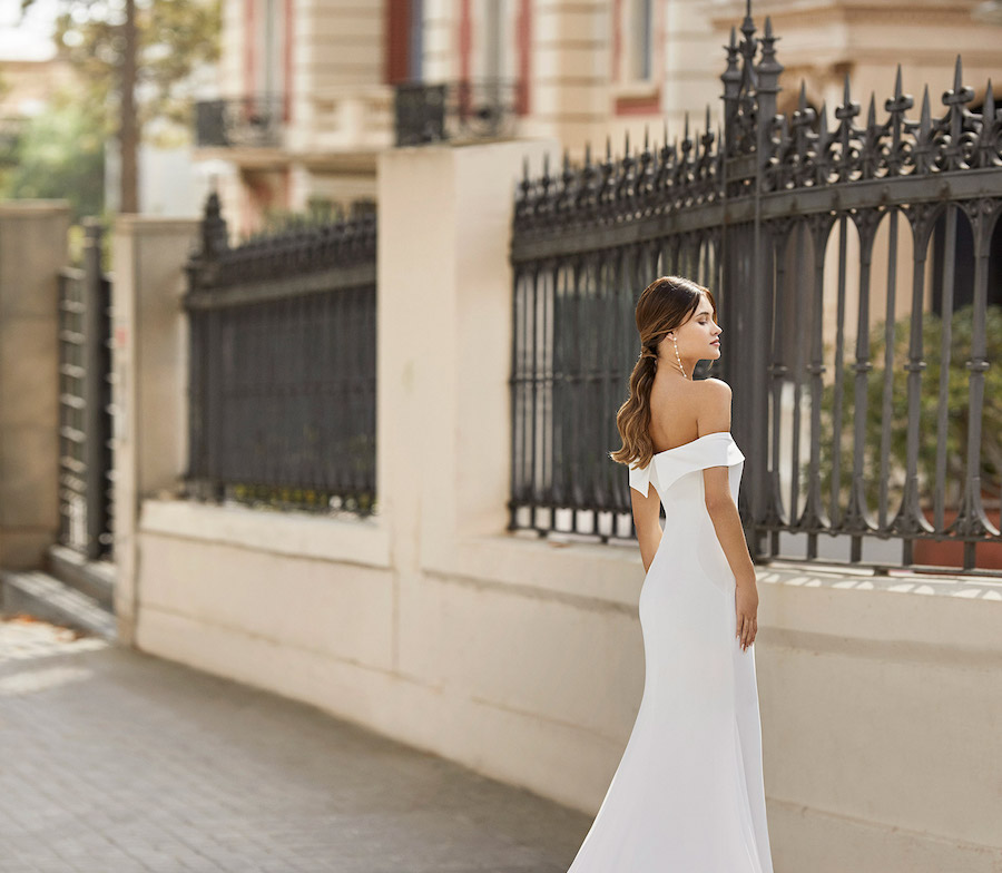 minimal wedding gowns