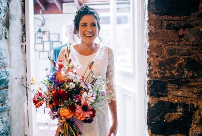 bold and striking wedding bouquets