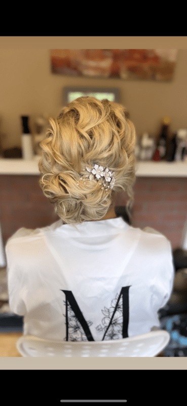 10 Beautiful Low Bun Wedding Hairstyles We’re Loving
