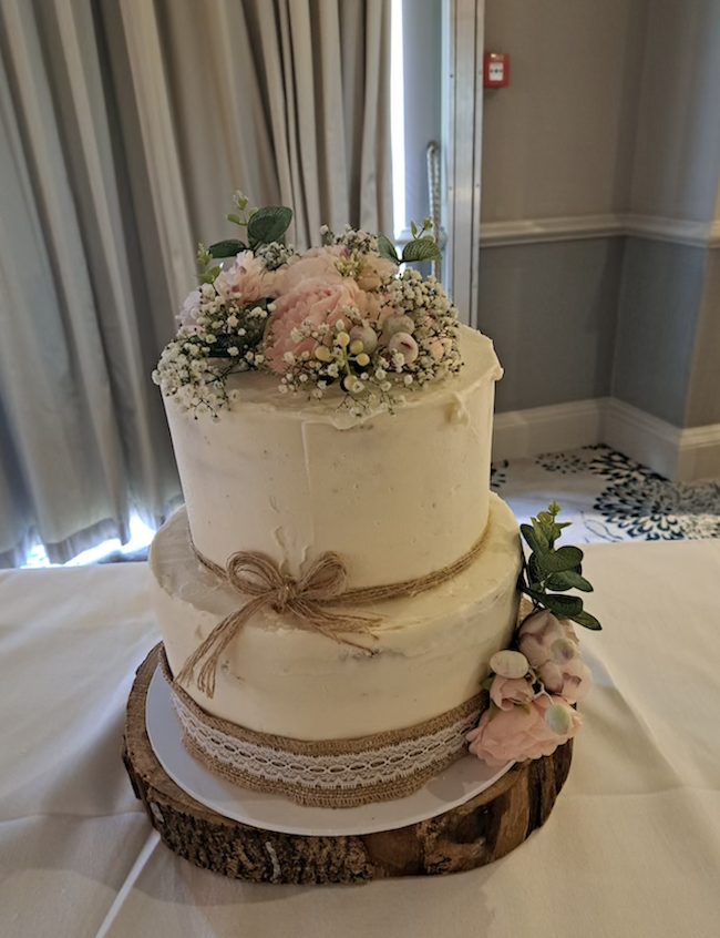 two tier wedding cakes