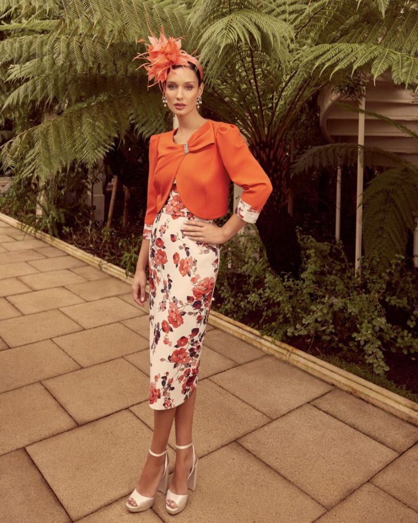 Stylish Mother of the Bride Outfits for A/W