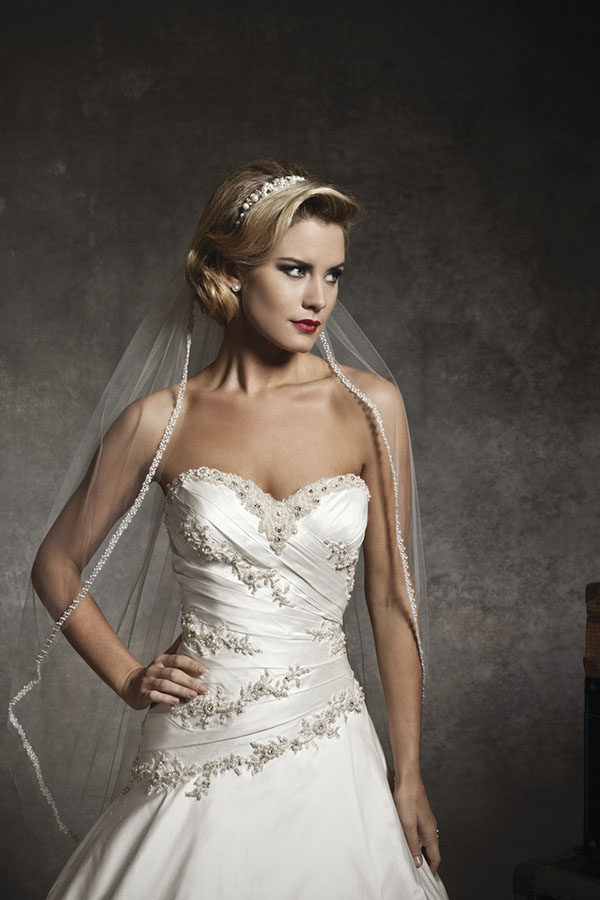 Wedding Dress Necklines, Strapless Wedding Gown