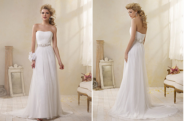 Wedding dress 8503 by Alfred Angelo