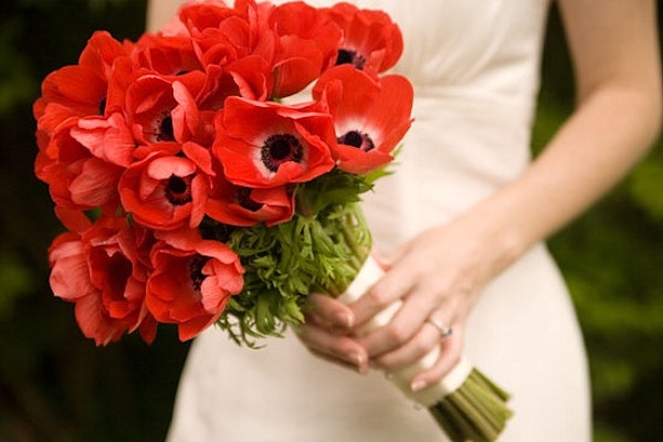 red poppy bridal bouquet