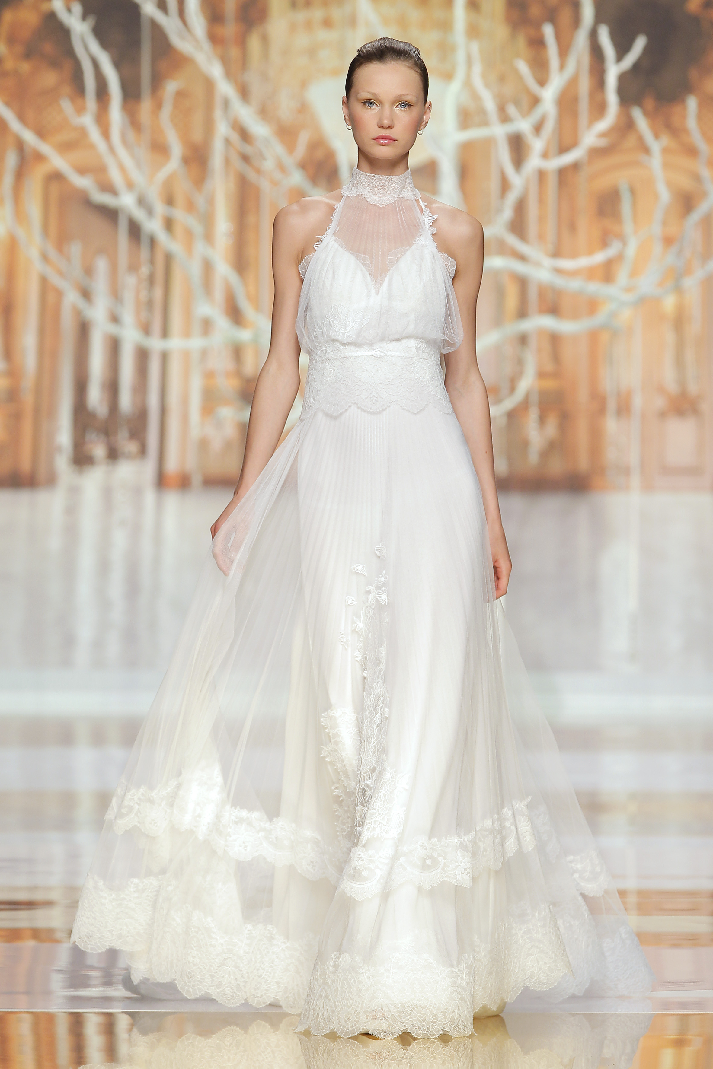 Ethereal Evanescence 2014 Yolan Cris Bridal Collection